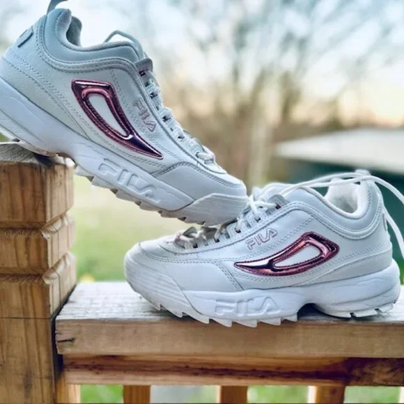 Women's white & metalic pink Fila Sneakers Size 9 - Picture 5 of 10